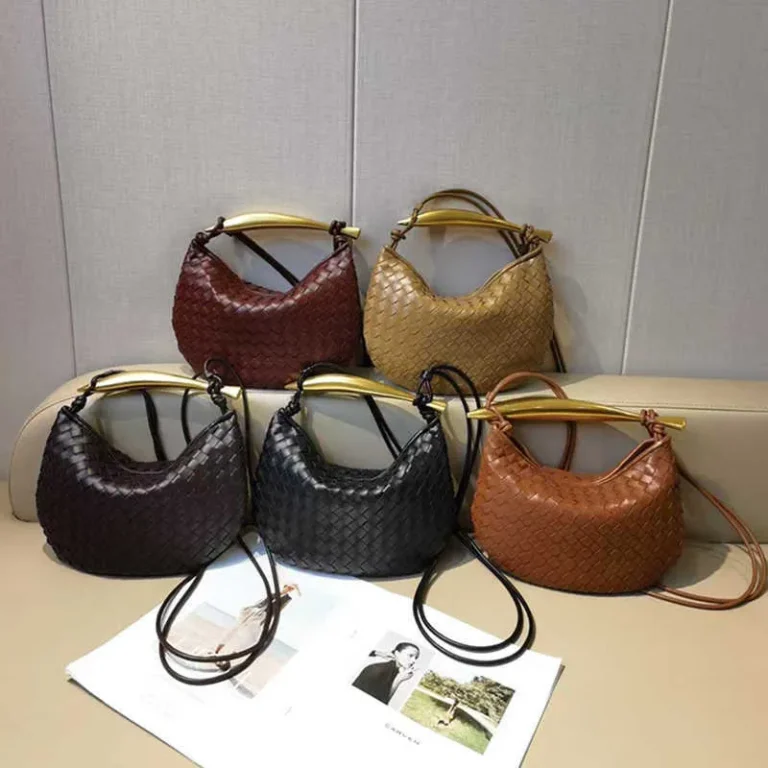 Black Purses Collection: Timeless Elegance and Sophisticated Style